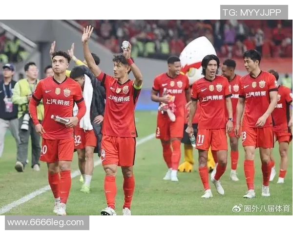 大手笔！中超3队哄抢巴甲强力边锋，转会费8百万，成都最有期望？